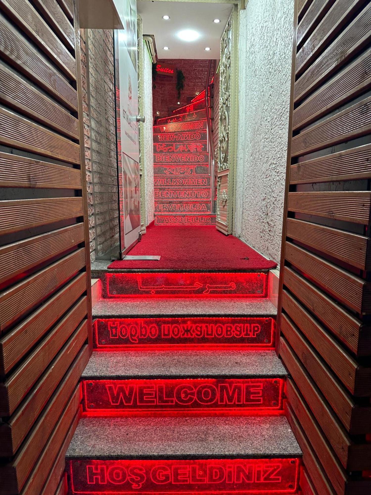 Taksim Istiklal Suites Istanbul Exterior foto